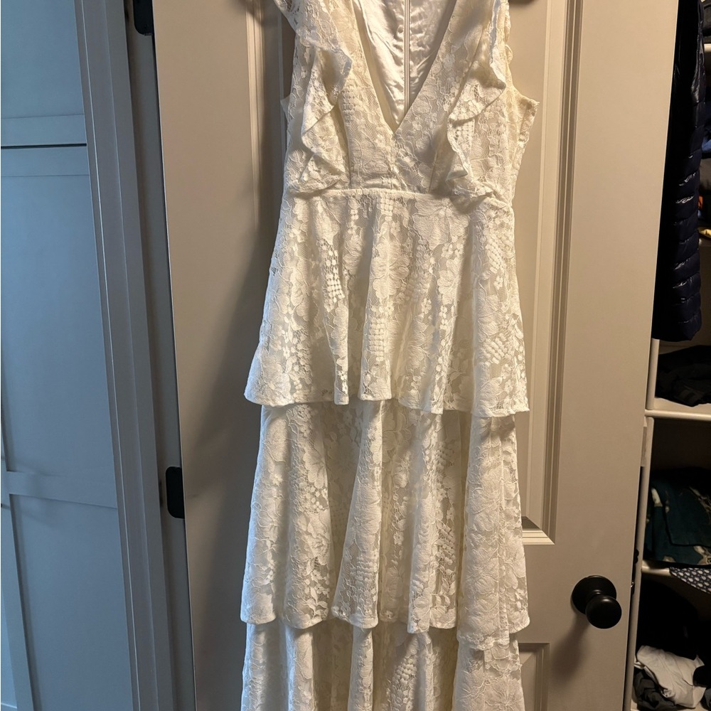 Lulu's White Lace Maxi Dress